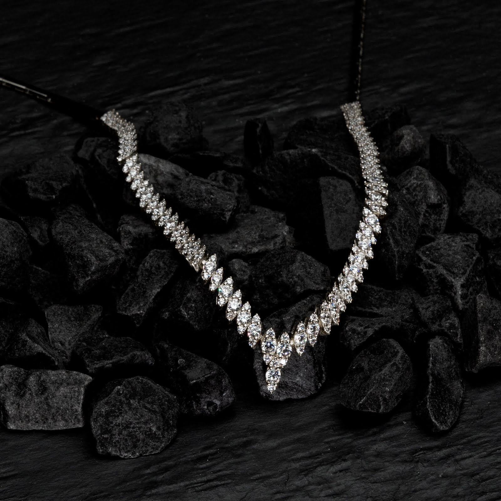 Tsinekidis Jewellery